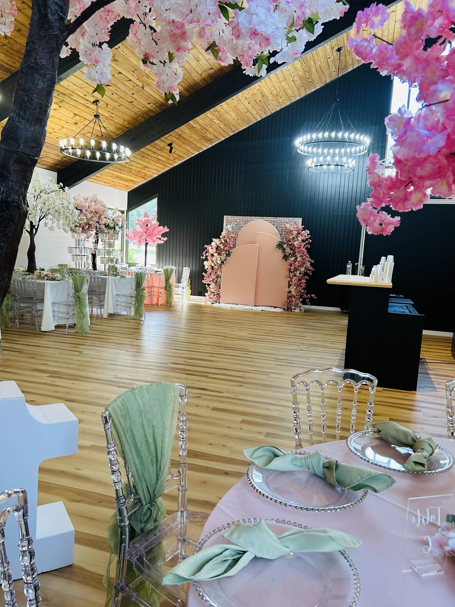 Sweet 16 party decor pink green floral arrangements